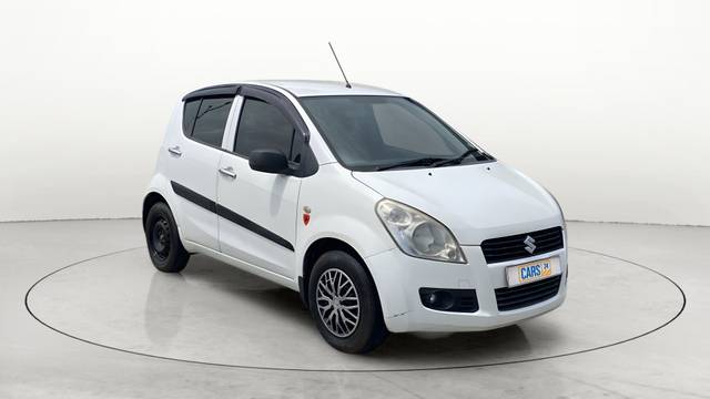 https://images10.gaadi.com/usedcar_image/3534359/original/57a49a48502a7371b9c828ef8229372c.jpg?imwidth=6400