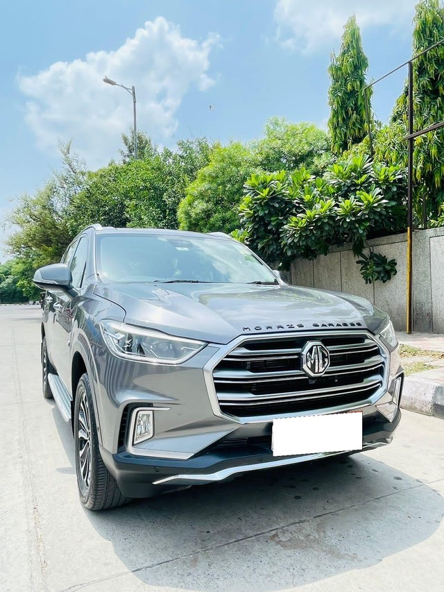 Second-hand 2021 MG Gloster Savvy 7-Str for sale in New Delhi-7