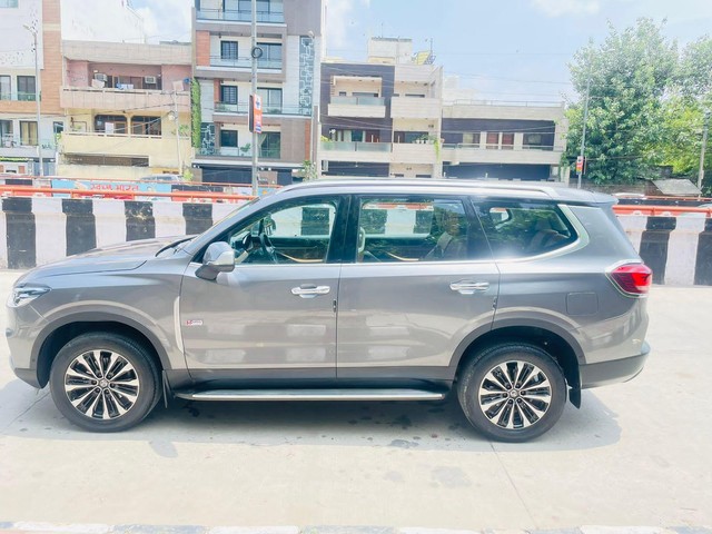 Second-hand 2021 MG Gloster Savvy 7-Str for sale in New Delhi-2