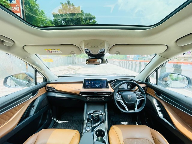 Second-hand 2021 MG Gloster Savvy 7-Str for sale in New Delhi-5