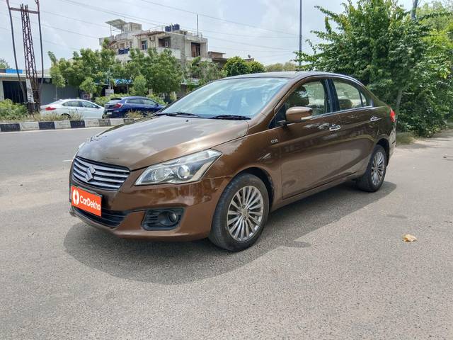 https://images10.gaadi.com/usedcar_image/3535224/original/processed_a8d2e7c4-7fd2-433f-b4af-3988ff5239b7-used_car_2839746_1691829768.jpg?imwidth=6400