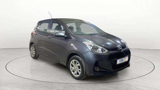 https://images10.gaadi.com/usedcar_image/3535498/original/slot__10125212747-8b1e2d04c7e64614887262c2a8ed2635-Exterior-8.jpg?imwidth=6400