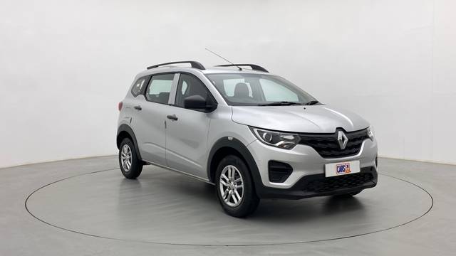 https://images10.gaadi.com/usedcar_image/3535626/original/39f913ad-1b75-4551-ab4a-2eb29d40b8f1-43.jpg?imwidth=6400