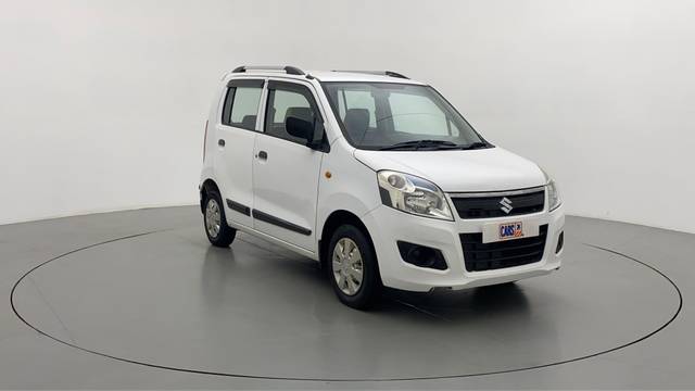 https://images10.gaadi.com/usedcar_image/3536390/original/650d79a3-aaca-4d1d-8c20-0db5509f3069-44.jpg?imwidth=6400