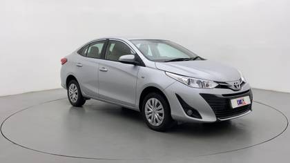 Toyota Yaris J CVT Toyota Yaris J CVT