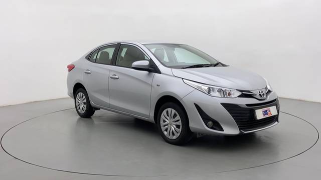 https://images10.gaadi.com/usedcar_image/3536532/original/843df1e2-560b-46df-b15e-52b9641d5e2c-44.jpg?imwidth=6400