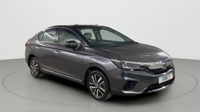 https://images10.gaadi.com/usedcar_image/3536948/original/slot__10561318787-7c0f36a4f14b47b7b3bf104c107b9402-Exterior-8.jpg?imwidth=6400