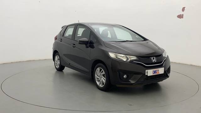 https://images10.gaadi.com/usedcar_image/3537391/original/eb58f93c-d0e4-4276-9754-ebd73a358ce2-43.jpg?imwidth=6400