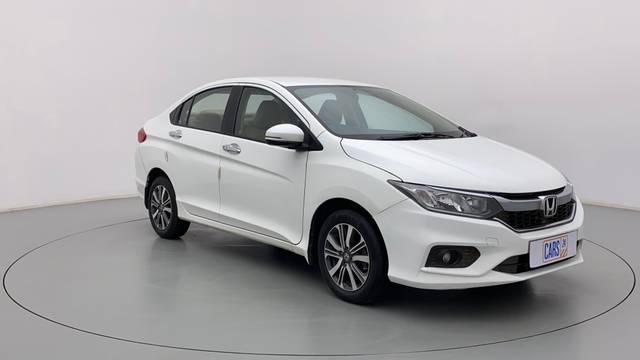 https://images10.gaadi.com/usedcar_image/3538101/original/0a8b912f-d179-4445-ba4c-302b5ff9321b-45.jpg?imwidth=6400