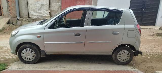 https://images10.gaadi.com/usedcar_image/3540187/original/7fb8d326-98fc-45f2-b8ab-ad46cdf558b7-VCC_IMG_1691562455679_1770574_95_1691562664.jpg?imwidth=6401