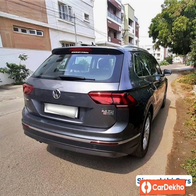 https://images10.gaadi.com/usedcar_image/3540290/original/processed_usedcar_8_639631692173649_1692173660.png?imwidth=6402