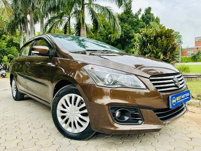 https://images10.gaadi.com/usedcar_image/3540642/original/processed_usedcar_085f87ea_4526_4b56_99ca_dc1f7b3667f9_742601692185575_1692185598.jpg?imwidth=6401
