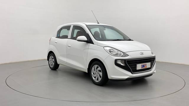 https://images10.gaadi.com/usedcar_image/3540834/original/3016eccf-808d-4aa7-8508-74365ff90579-43.jpg?imwidth=6400