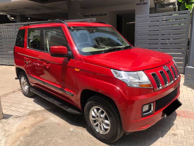 https://images10.gaadi.com/usedcar_image/3541159/original/processed_4aa9afe4-850c-4d16-81b4-2cdb619e5670-used_car_2844427_1692253085.jpg?imwidth=6400