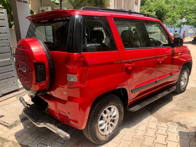 https://images10.gaadi.com/usedcar_image/3541159/original/processed_d325d9ca-96dd-46eb-9c94-aa6d9735a7e6-used_car_2844427_1692253089.jpg?imwidth=6401