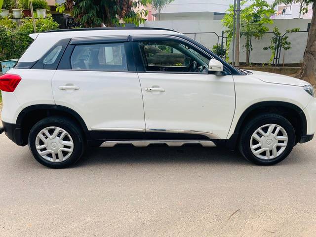 https://images10.gaadi.com/usedcar_image/3541187/original/processed_usedcar_whatsappimage2023_08_07at40634pm_2__9301692253295_1692253456.jpeg?imwidth=6401
