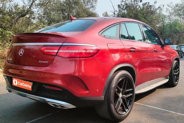 https://images10.gaadi.com/usedcar_image/3541548/original/processed_31bdf494-7890-4e2c-a27c-b0cbc3a2253a-used_car_2844741_1692268247.jpg?imwidth=6402