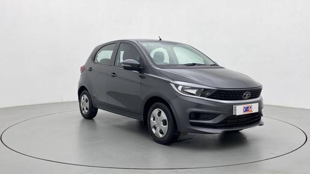https://images10.gaadi.com/usedcar_image/3542707/original/b6b48634-dde2-4008-9ff6-b6a8f4e3fe57__43.jpg?imwidth=6400