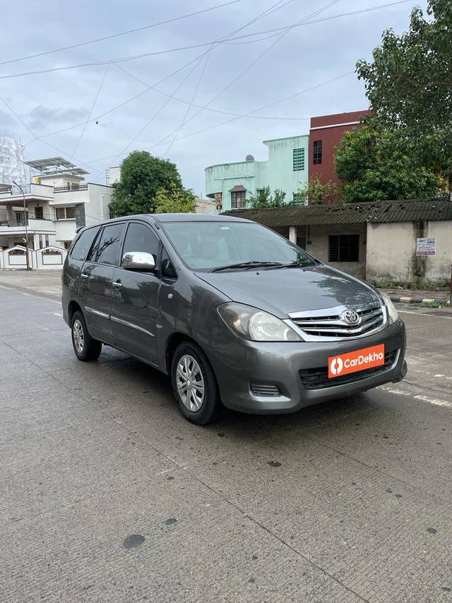 https://images10.gaadi.com/usedcar_image/3542750/original/processed_60d031d8-f125-4ff6-8505-110b027f4d29-used_car_2845696_1692351273.jpg?imwidth=6400