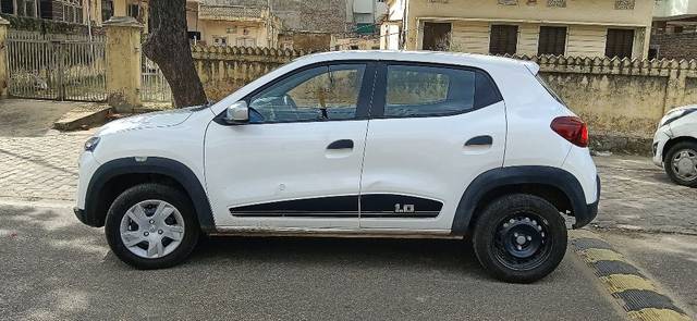 https://images10.gaadi.com/usedcar_image/3542969/original/02731eba-9108-473c-b3f9-3ffcce250b5d-VCC_IMG_1691750170887_1772071_95_1691750410.jpg?imwidth=6401