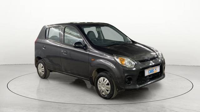 https://images10.gaadi.com/usedcar_image/3544347/original/slot__10138158776-f592632a5e19419191c63594dc7b27fd-Exterior-7.jpg?imwidth=6400