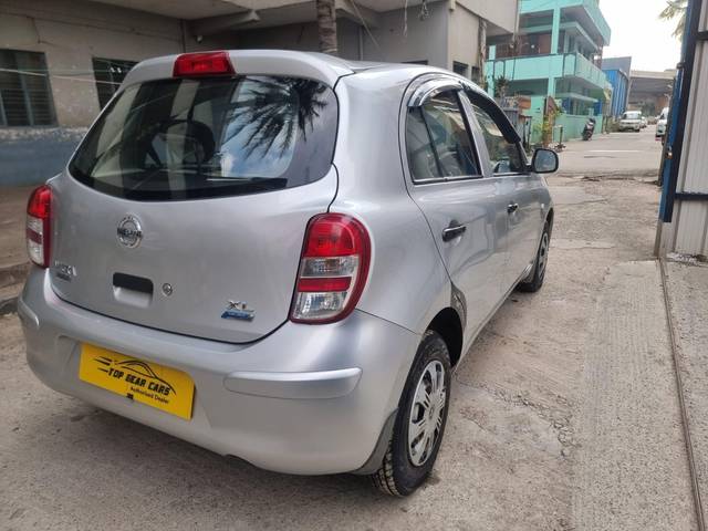 https://images10.gaadi.com/usedcar_image/3544857/original/processed_115d5ee4-e492-4c2d-b29a-85a7debb883e-used_car_2847303_1692516700.jpg?imwidth=6401