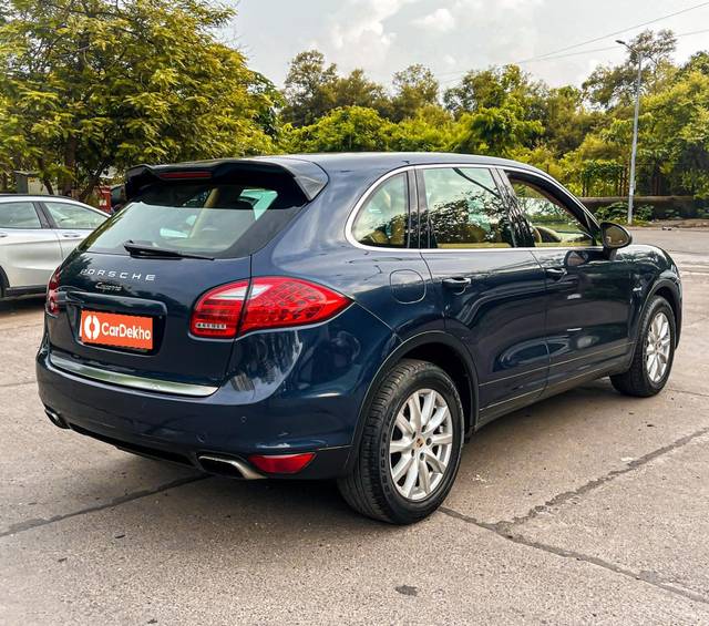 https://images10.gaadi.com/usedcar_image/3545269/original/processed_19b83099-0190-40c4-8e10-c2c115c5f43a-used_car_2847636_1692532676.jpg?imwidth=6401