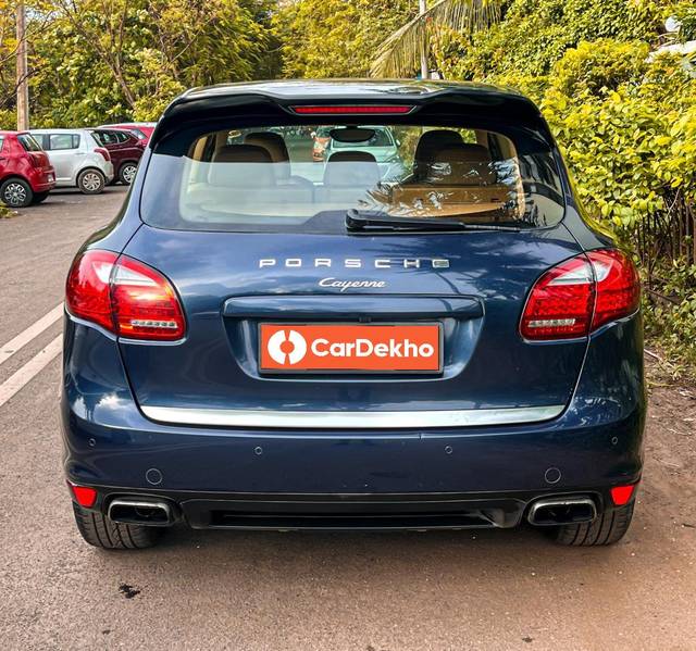 https://images10.gaadi.com/usedcar_image/3545269/original/processed_8c1eae5c-c786-47a4-aa93-98ea3a32f252-used_car_2847636_1692532679.jpg?imwidth=6402