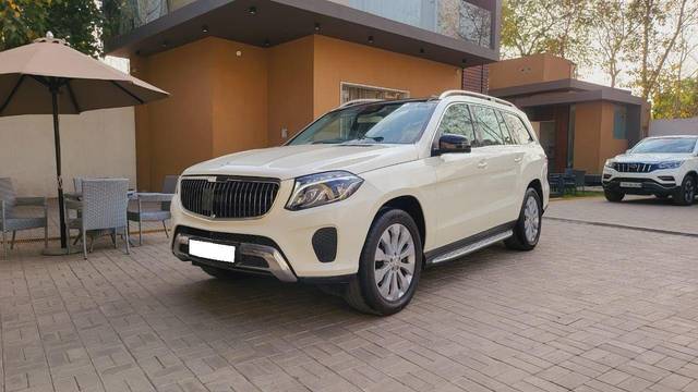https://images10.gaadi.com/usedcar_image/3547297/original/processed_f26a40b1f9654b7d249f21fdc2078f3b.jpeg?imwidth=6401