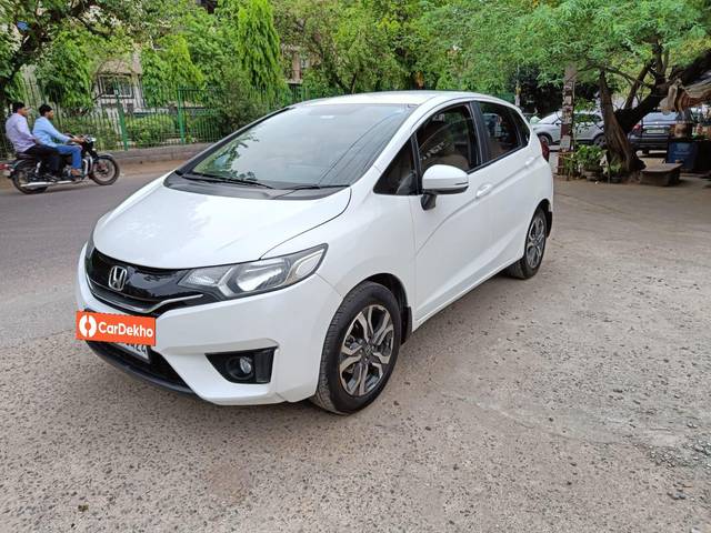 https://images10.gaadi.com/usedcar_image/3550659/original/processed_usedcar_whatsappimage2023_05_24at54815pm_1__14561692879987_1692880032.jpeg?imwidth=6402