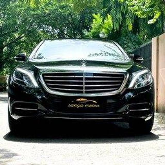 https://images10.gaadi.com/usedcar_image/3551035/original/processed_used_car_2852306_1693308242.jpg?imwidth=6400