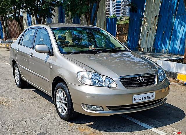 https://images10.gaadi.com/usedcar_image/3551188/original/processed_usedcar_img_20230411_wa0061_2852414_1692947804.jpg?imwidth=6400