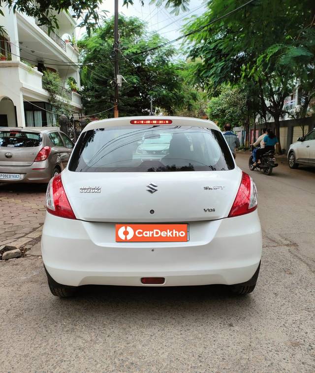 https://images10.gaadi.com/usedcar_image/3551199/original/processed_used_car_2852420_1692948292.jpg?imwidth=6401