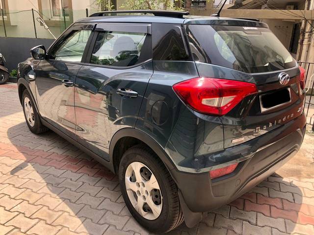 https://images10.gaadi.com/usedcar_image/3551365/original/processed_used_car_2852554_1692955218.jpg?imwidth=6402