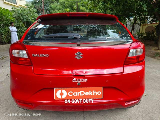 https://images10.gaadi.com/usedcar_image/3551658/original/processed_used_car_2852805_1692965922.jpg?imwidth=6402