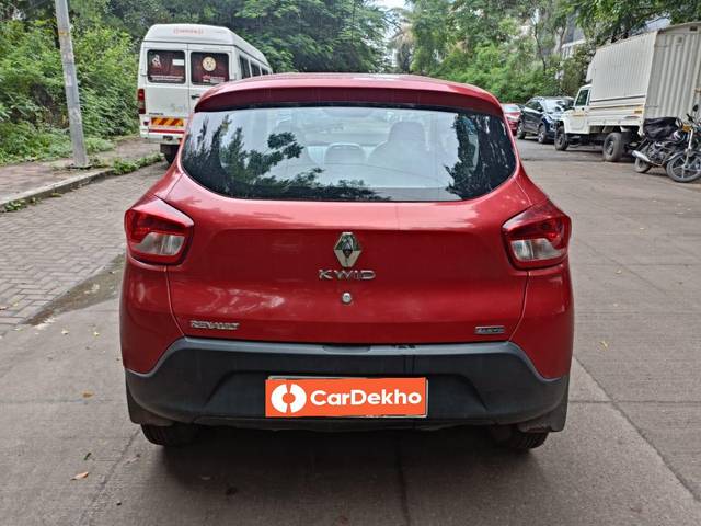 https://images10.gaadi.com/usedcar_image/3552062/original/processed_used_car_2853094_1693027814.jpg?imwidth=6401