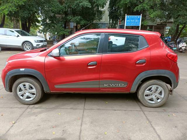 https://images10.gaadi.com/usedcar_image/3552062/original/processed_used_car_2853094_1693027818.jpg?imwidth=6402