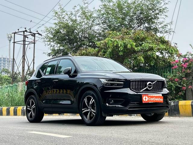https://images10.gaadi.com/usedcar_image/3552470/original/processed_used_car_2853428_1693041210.jpg?imwidth=6400