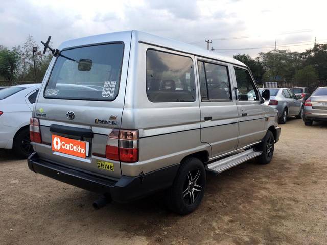 https://images10.gaadi.com/usedcar_image/3552516/original/processed_usedcar_whatsappimage2022_06_19at55019pm_2021693042177_1693042203.jpeg?imwidth=6401