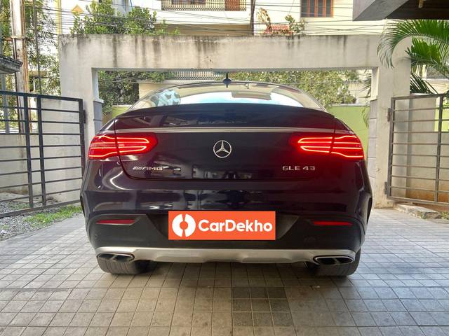 https://images10.gaadi.com/usedcar_image/3552538/original/processed_usedcar_img_1457_2021693042373_1693042399.jpg?imwidth=6402