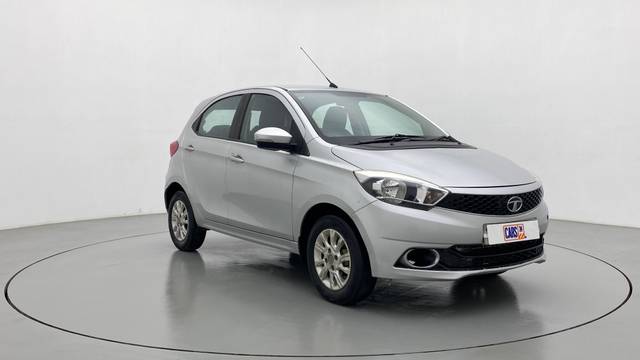 https://images10.gaadi.com/usedcar_image/3553081/original/95047da1-8d54-4213-b086-789e908c818e__42.jpg?imwidth=6400