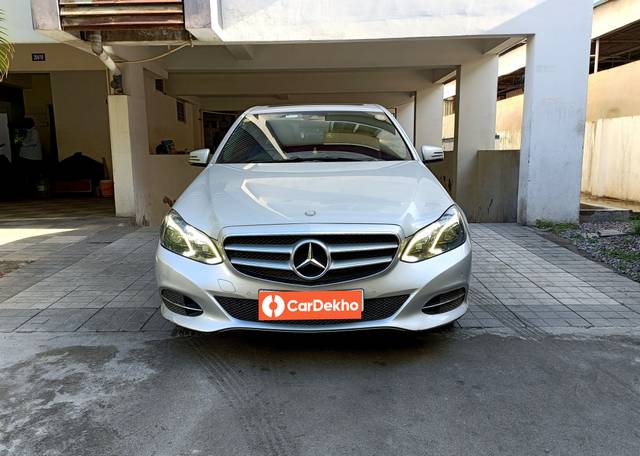 https://images10.gaadi.com/usedcar_image/3553395/original/processed_usedcar_img20230828164007_2854123_1693398937.jpg?imwidth=6400