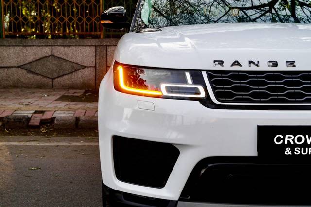 https://images10.gaadi.com/usedcar_image/3553499/original/processed_used_car_2854212_1693125909.jpg?imwidth=6402