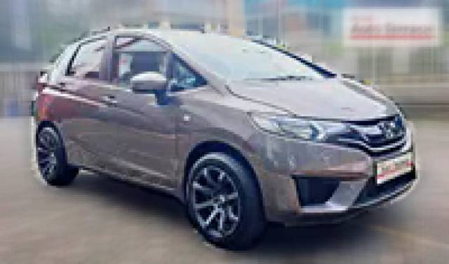 https://images10.gaadi.com/usedcar_image/3553530/original/replace_img_64edc5f9a4a42_1693304313.png?imwidth=6400