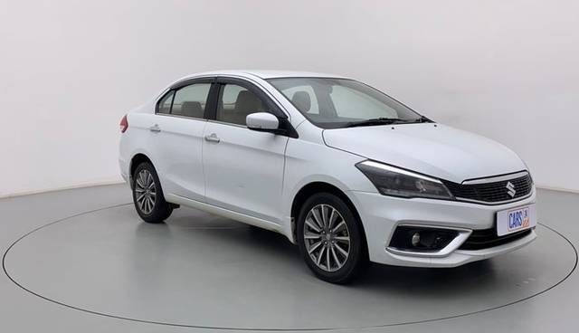 https://images10.gaadi.com/usedcar_image/3555201/original/usedcar_45_2855625_1695032122.jpg?imwidth=6400