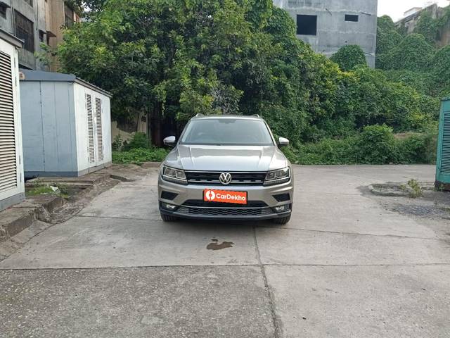 https://images10.gaadi.com/usedcar_image/3555336/original/processed_used_car_2855743_1693225291.jpg?imwidth=6400