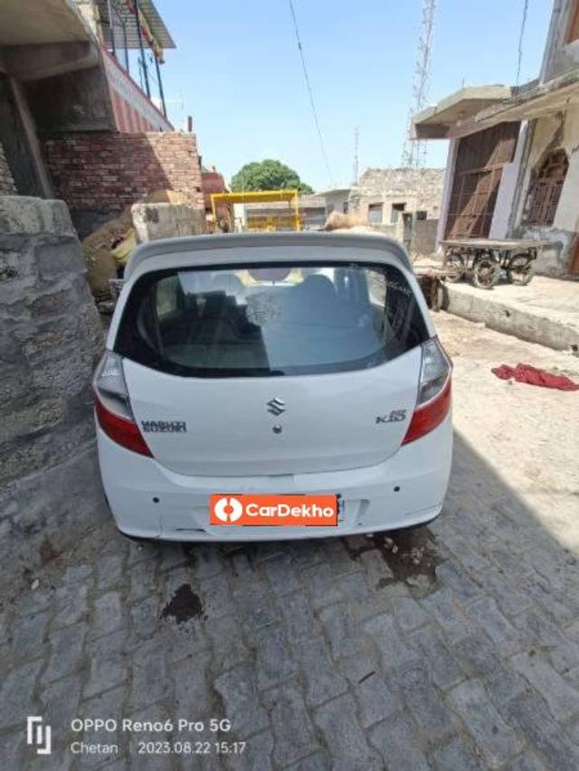 https://images10.gaadi.com/usedcar_image/3555591/original/processed_4ac8eff9-3c46-471c-a27f-1282ce38e08a.jpg?imwidth=6401