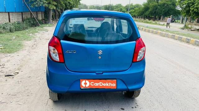https://images10.gaadi.com/usedcar_image/3556511/original/processed_ab7a4dc2-7ca5-481b-9027-519d5c0cd1d0.jpg?imwidth=6401