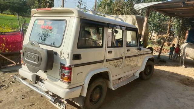 https://images10.gaadi.com/usedcar_image/3556515/original/processed_406ae3fb-10ca-498a-b9fc-45e0ae621c8c.jpg?imwidth=6401
