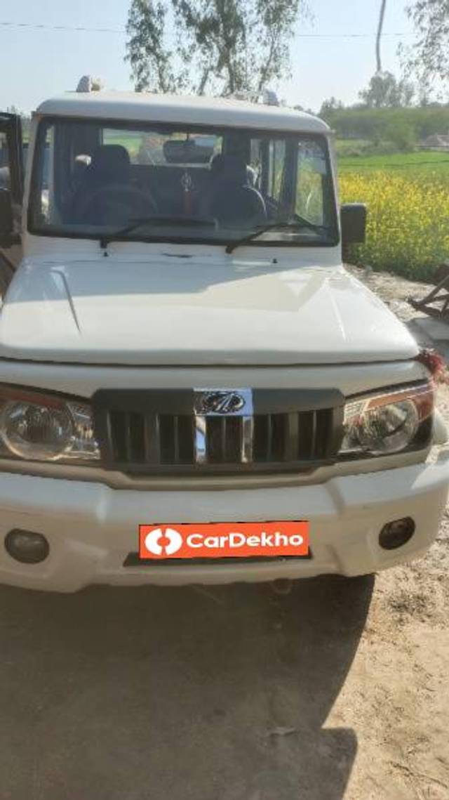 https://images10.gaadi.com/usedcar_image/3556515/original/processed_bc25fd42-437f-4632-8cc8-dc575a0edbe4.jpg?imwidth=6400